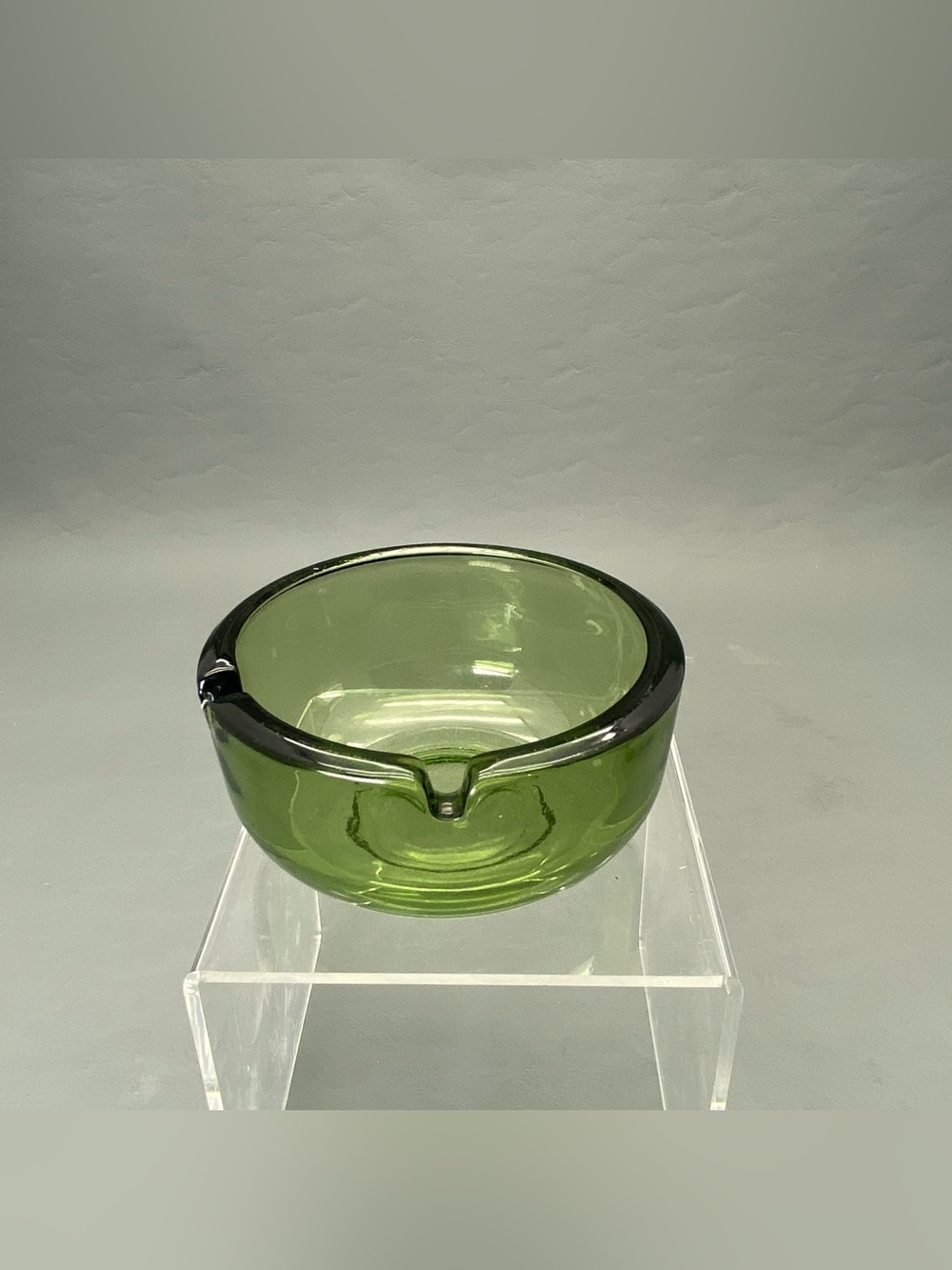 Vintage MCM Green Thick Glass Round Ashtray 3.75" Two Slots